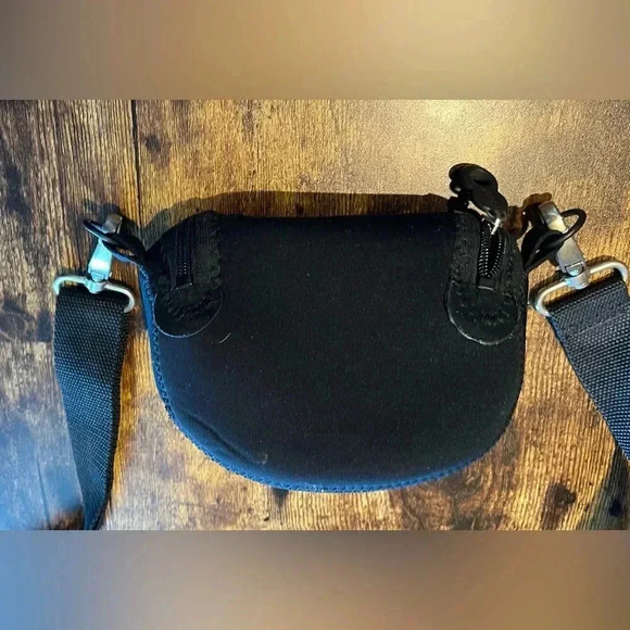 BUILT | large soft shell camera case - Picture 10 of 16